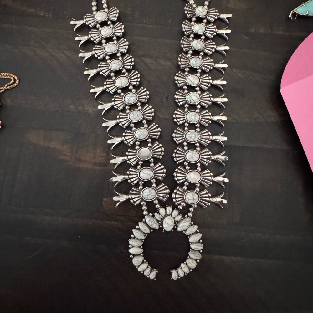 Faux White Buffalo Squash Blossom Necklace